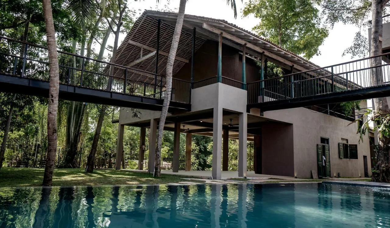 Ayur Ayur Resort & Ayurveda Retreat Negombo 4*,